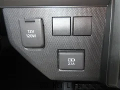 ダイハツ タフト