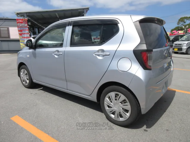 ダイハツ ミライース