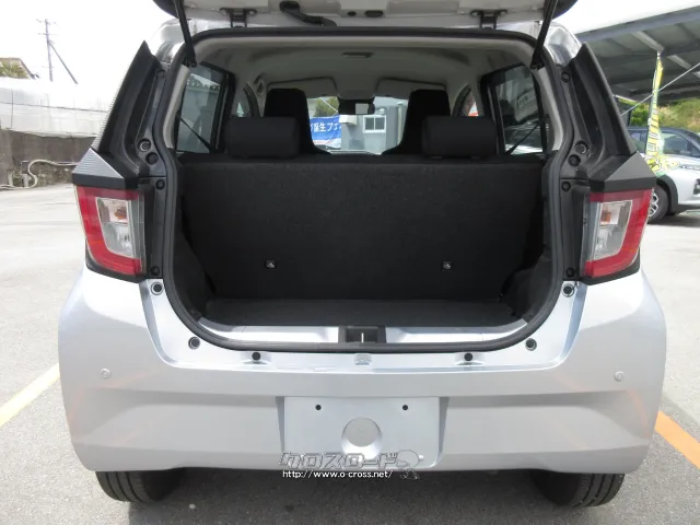 ダイハツ ミライース