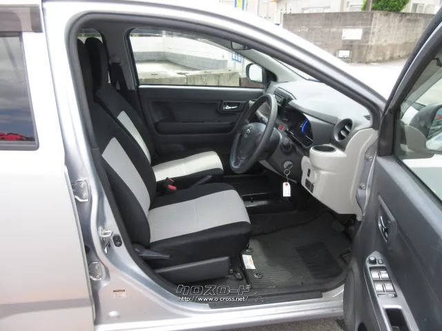 ダイハツ ミライース