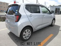 ダイハツ ミライース