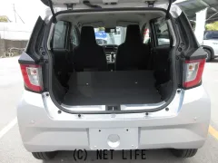 ダイハツ ミライース