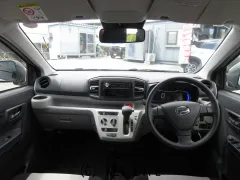 ダイハツ ミライース