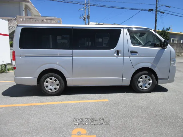トヨタ ハイエースバン