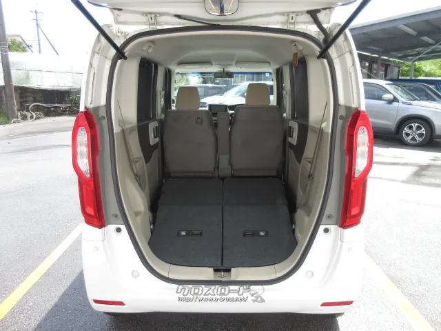 ホンダ N-BOX