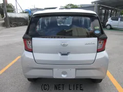 ダイハツ ミライース