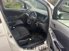 トヨタ アイシス