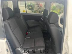 トヨタ アイシス