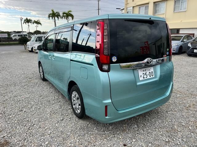 ノア　② ノア 2.0 Si WxB 4WD(青森)の中古車詳細 | 中古車なら【カーセンサーnet】