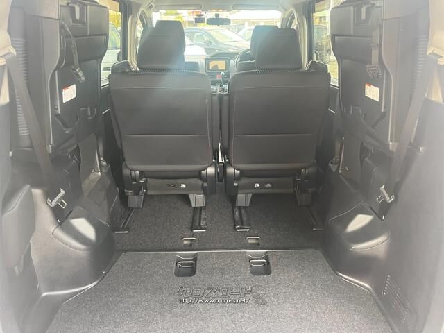 トヨタ ヴォクシー