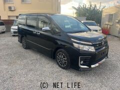 トヨタ ヴォクシー