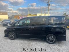 トヨタ ヴォクシー