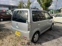 三菱 eKワゴン