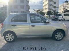 日産 マーチ