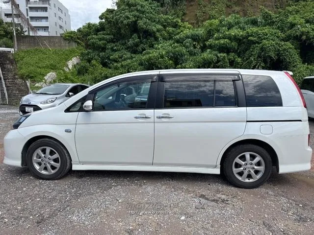 トヨタ アイシス