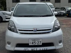 トヨタ アイシス