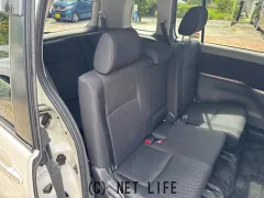 トヨタ アイシス