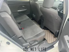 トヨタ プリウスα