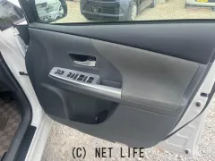 トヨタ プリウスα