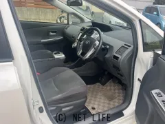 トヨタ プリウスα