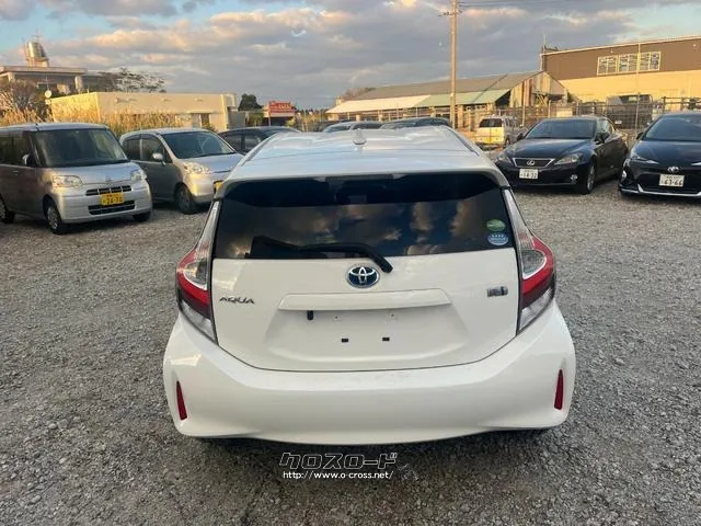 トヨタ アクア