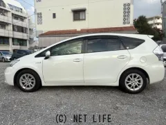 トヨタ プリウスα