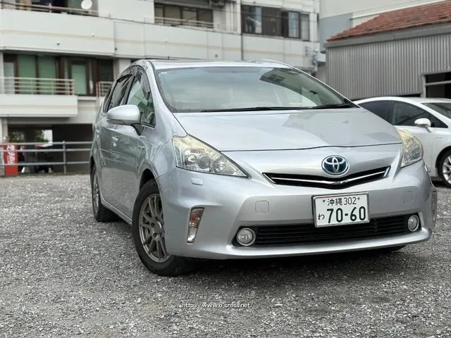 トヨタ プリウスα