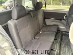 トヨタ アイシス