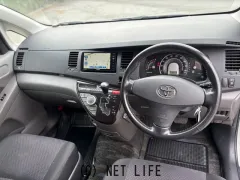 トヨタ アイシス