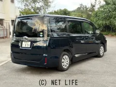 トヨタ ヴォクシー