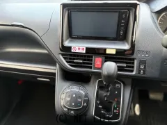 トヨタ ヴォクシー