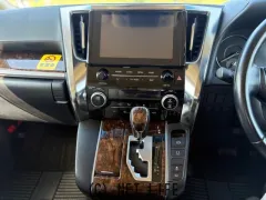 トヨタ アルファード