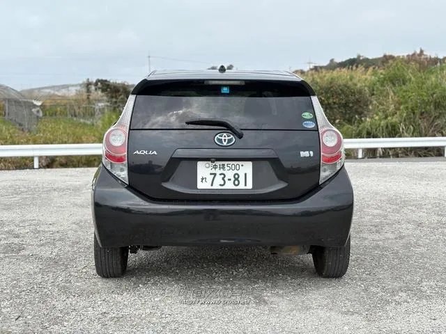 トヨタ アクア