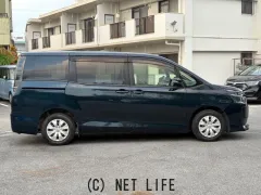 トヨタ ヴォクシー