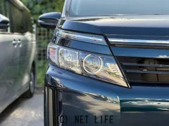 トヨタ ヴォクシー