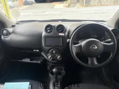 日産 マーチ