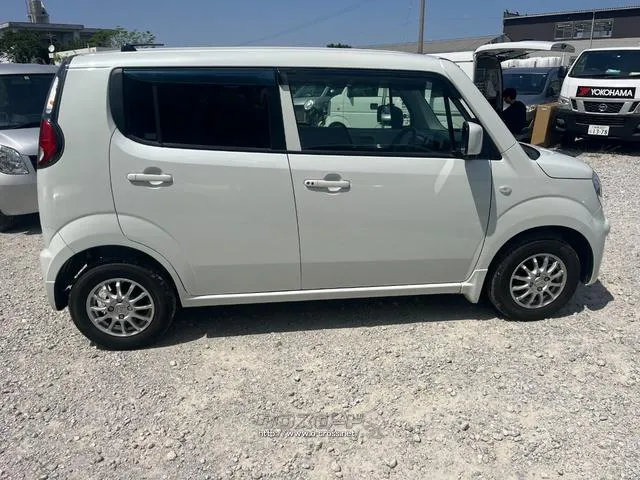 日産 モコ