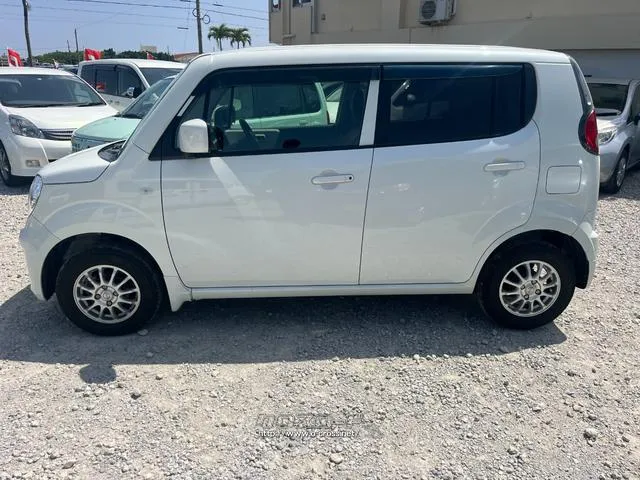 日産 モコ
