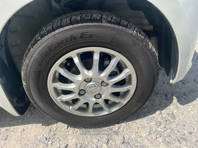 日産 モコ