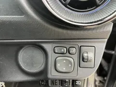 トヨタ アクア