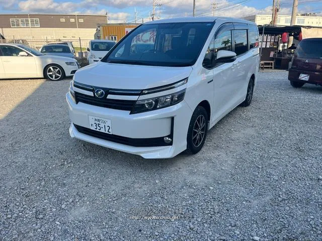 トヨタ ヴォクシー