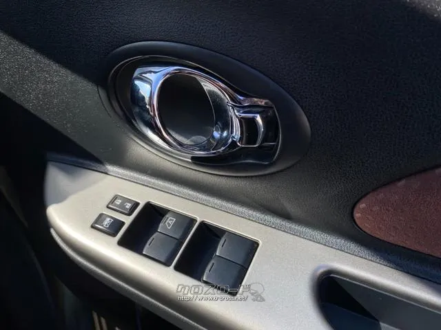 日産 マーチ