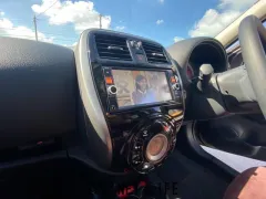 日産 マーチ