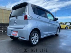 三菱 eKワゴン