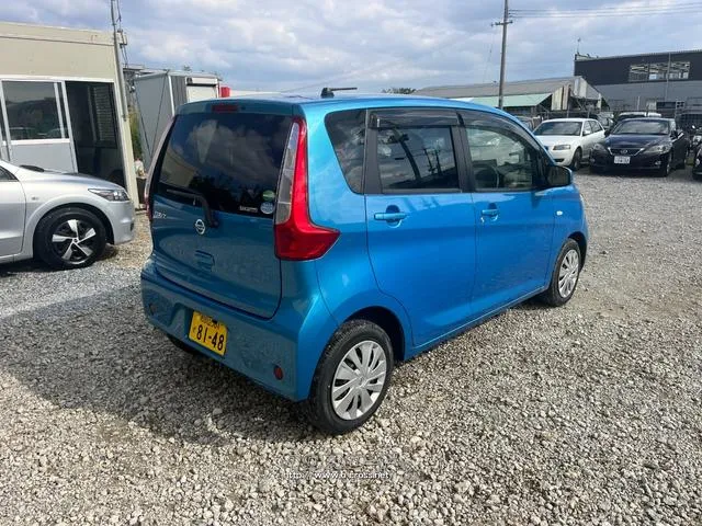 日産 デイズ