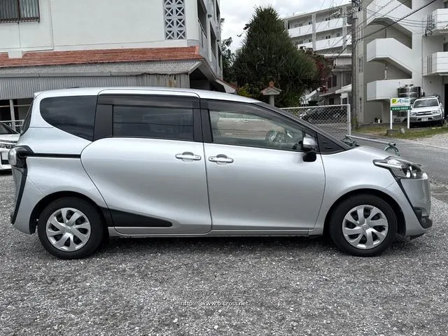 トヨタ シエンタ
