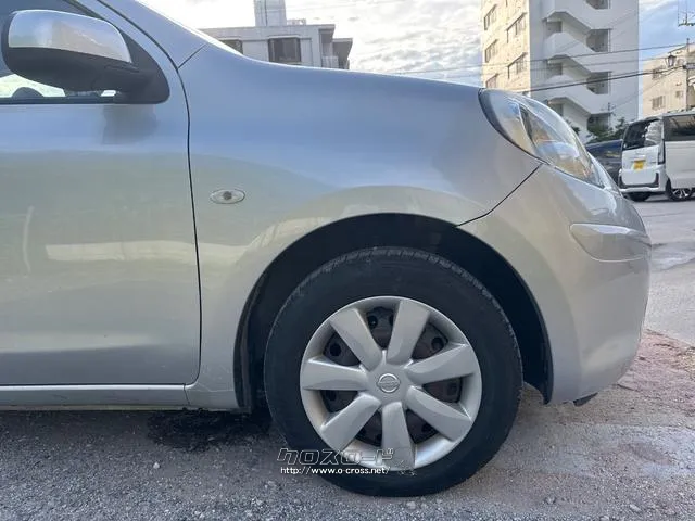 日産 マーチ