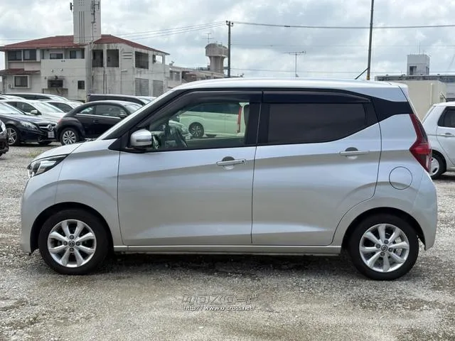 日産 デイズ