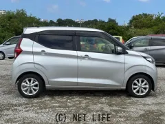 日産 デイズ