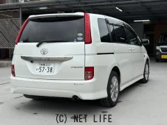 トヨタ アイシス